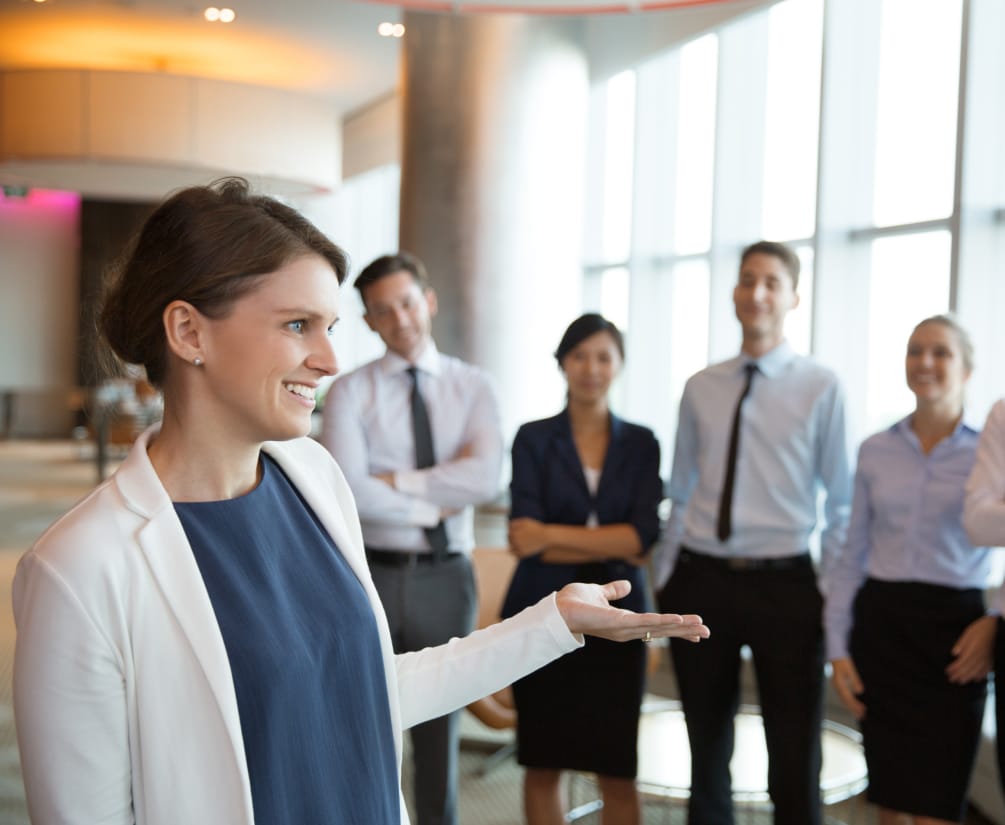 a leaders addressing her team